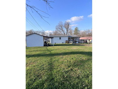 Kentucky River Home For Sale in Irvine Kentucky