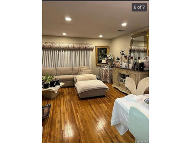 Beautiful Hi-Ranch Home for Sale - Woodmere, NY - 1008 E - photo 8
