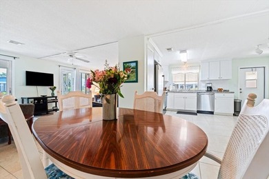 Welcome to this charming manufactured home located in Highland - photo 13