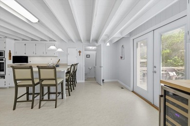 Lake Talquin lakefront home, beautifully maintained and move-in - photo 14