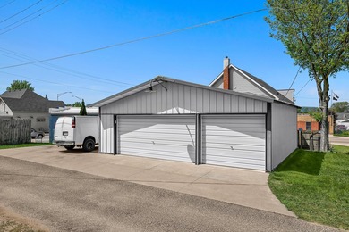 Rare opportunity to own a commercial property with great - photo 17