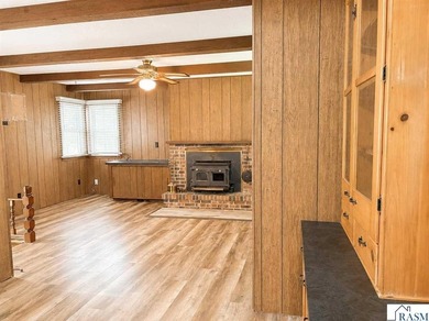 Welcome to this charming mid-century 1 1/2-story /cape cod style - photo 17
