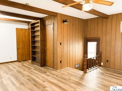Welcome to this charming mid-century 1 1/2-story /cape cod style - photo 18
