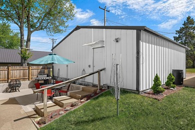Rare opportunity to own a commercial property with great - photo 19