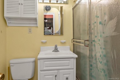 Opportunity Knocks! Attention all property lovers, first-time - photo 9