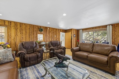 Lake Talquin lakefront home, beautifully maintained and move-in - photo 22