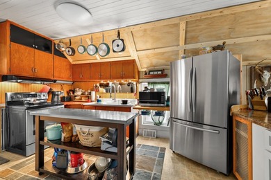 Rare opportunity to own a commercial property with great - photo 23