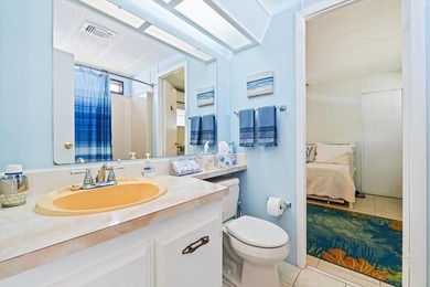 Welcome to this charming manufactured home located in Highland - photo 25