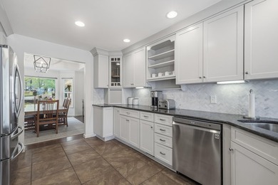 Short Term Rental Opportunity: Newly refreshed, beautifully - photo 26