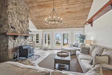Short Term Rental Opportunity: Newly refreshed, beautifully - photo 32