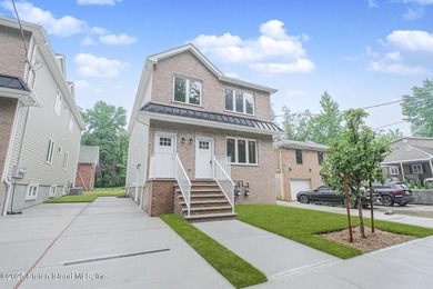 NEW CONSTRUCTION! Beautiful TWO family custom 6 over 6 home - photo 2