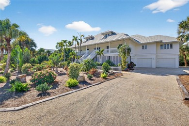 Perfectly combining Island Beach House with Southern Charm, this