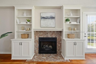 Live the Sun City dream in this expanded Longleaf model, one of - photo 7