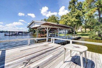 Lake Talquin lakefront home, beautifully maintained and move-in - photo 50