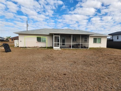 this is a Short Sale, will require lender full approval to all - photo 3