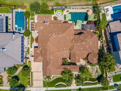 This mint-condition Tuscan estate represents a rare opportunity - photo 2