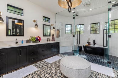 This mint-condition Tuscan estate represents a rare opportunity - photo 7