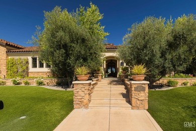 This mint-condition Tuscan estate represents a rare opportunity - photo 8