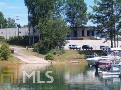 2.8 Acre peninsula with 1100 feet on the Corps Line. Convenient - photo 4