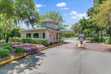 Bright and beautifully updated Fairfield home with serene water - photo 30