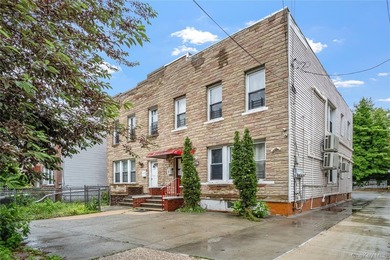 Investor opportunity in the heart of Throggs Neck! Welcome to - photo 1