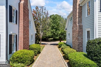 Storybook living in the heart of The Georgia Club, Athens' - photo 4