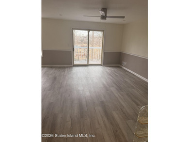 Welcome to this 2-bedroom 3 bath home located in beautiful - photo 5