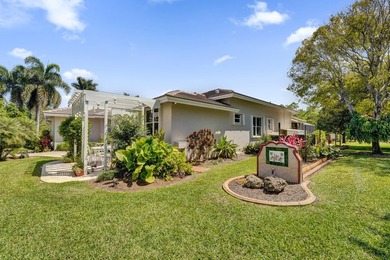 Welcome to this exceptional Davie home on a lush builder's acre! - photo 9