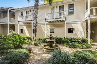 Luxury Lady's Island condominium in the highly sought-after - photo 6