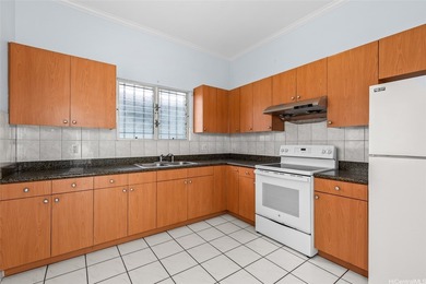Located in the desirable Kapahulu neighborhood. Move in ready - photo 4