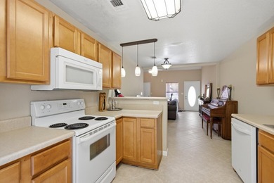 In the heart of Destin. Neighborhood Pool. Almost 1400 sqft - photo 9