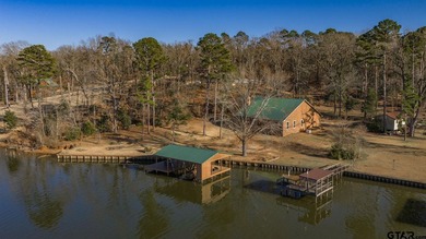 Welcome to your dream home nestled on the pristine shores of - photo 1