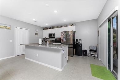 Impressive and spacious 4 Bedroom, 2 Bathroom home with attached - photo 11