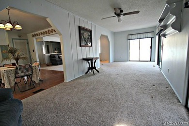Affordable off-shore home in the desirable NE Quad of Lake - photo 14