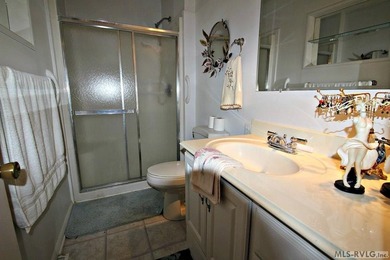 Affordable off-shore home in the desirable NE Quad of Lake - photo 16