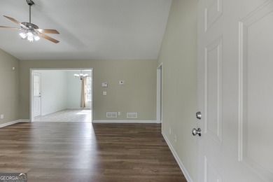 Additional listing photo 4