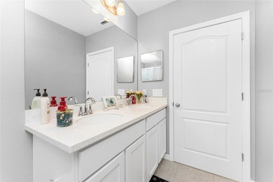Impressive and spacious 4 Bedroom, 2 Bathroom home with attached - photo 31