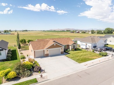 DID YOU MISS THE OPEN HOUSE? JUST CALL OR TEXT FOR YOUR OWN - photo 33