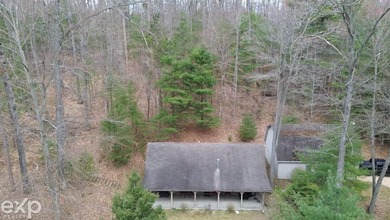 Welcome to your Northern Michigan retreat at 5592 N Bear Lake - photo 4