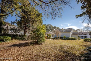 Looking for that Historical Beautiful Victorian Home on large - photo 15