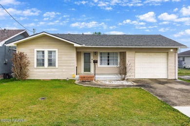 Vermilion River - Vermilion Parrish Home For Sale in Abbeville Louisiana