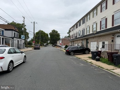 Welcome to Southbridge! One of the first communities to spawn - photo 3