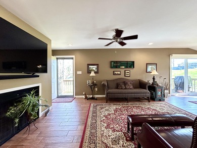 Very nice upper level condo located in a gated Lake Cumberland - photo 9
