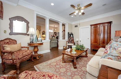 Looking for that Historical Beautiful Victorian Home on large - photo 35