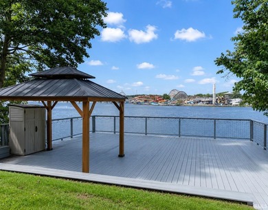 OPEN HOUSE: SUNDAY JULY 5th, 11:00 am- 1:00 pm Enjoy lake living - photo 9