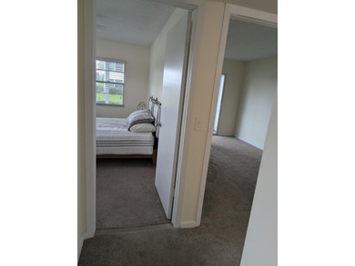 Bright ground-floor corner unit, partially furnished, featuring - photo 41