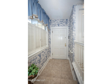 Looking for that Historical Beautiful Victorian Home on large - photo 42