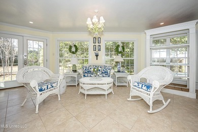 Looking for that Historical Beautiful Victorian Home on large - photo 48