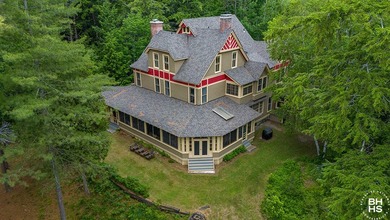 Pinehurst Camp, circa 1890, 8.8 acre estate with 1045 feet of - photo 2