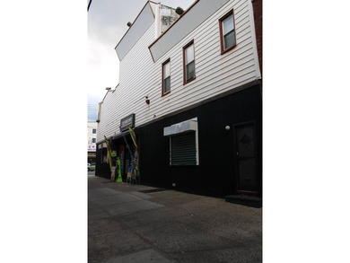 BUNDLE (3 BUILDINGS) SALES OPPORTUNITY FOR DEVELOPER AND - photo 6